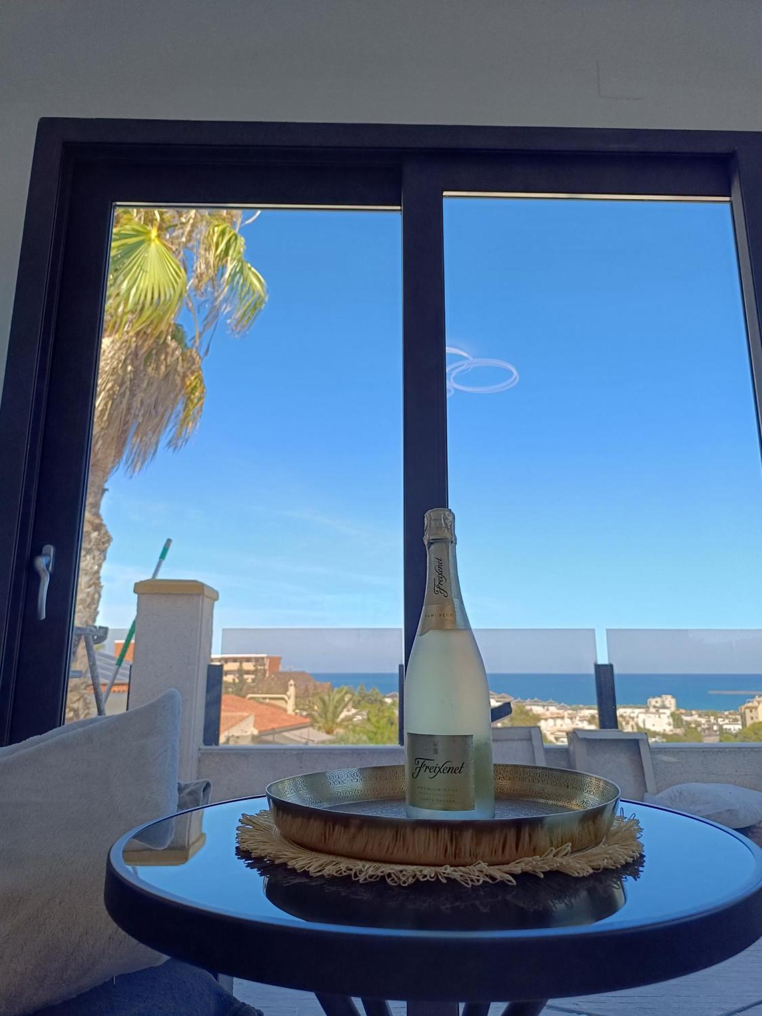 Rising Sun Bungalow Torrevieja Bagian luar foto